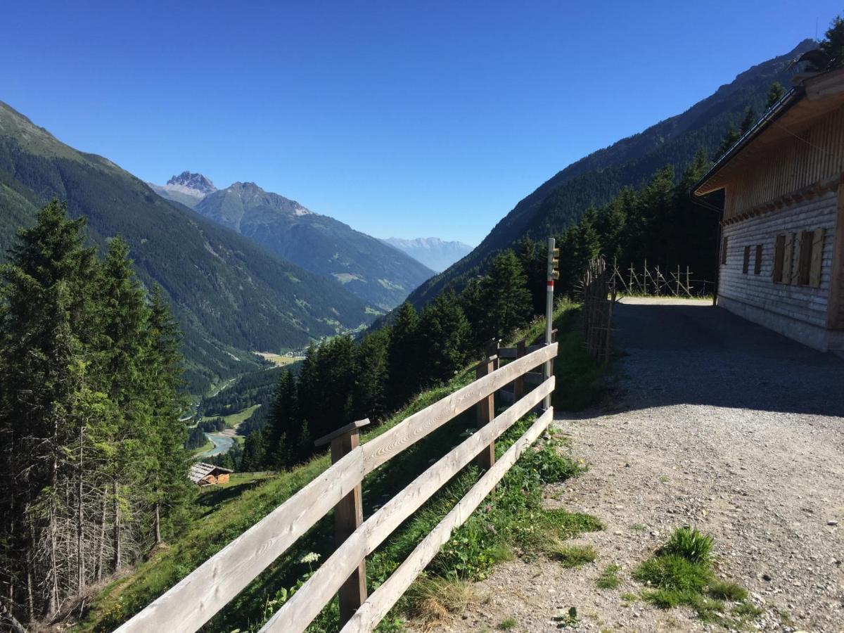 Apartment Jasmin Neustift im Stubaital Buitenkant foto