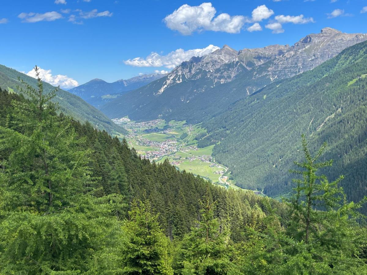 Apartment Jasmin Neustift im Stubaital Buitenkant foto